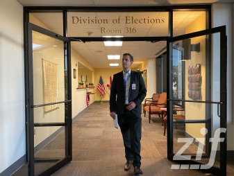 ZIF-Wahlbeobachter Thomas Leszke im Einsatz ZIF-Wahlbeobachter Thomas Leszke im Einsatz